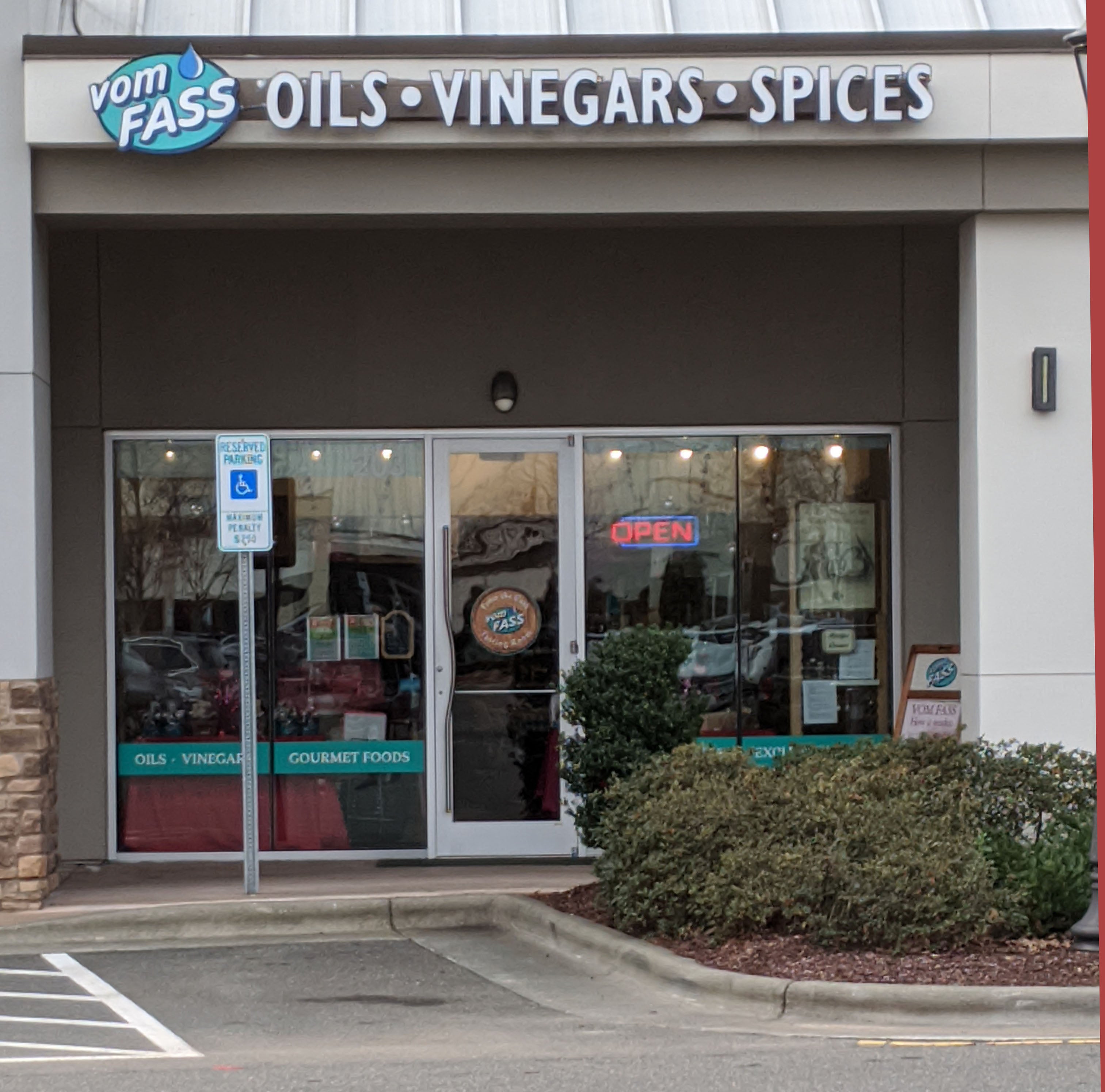 Cary Waverly Place vomFass